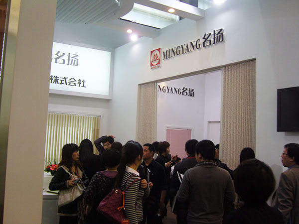 金鳳凰窗簾品種多樣，是不錯的選擇！